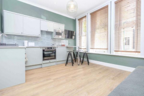 Verulum Apartments - by Coastline Retreats - Beautifully Designed Luxury Town Centre Apartments - 5 minute walk to the beach - Parking included